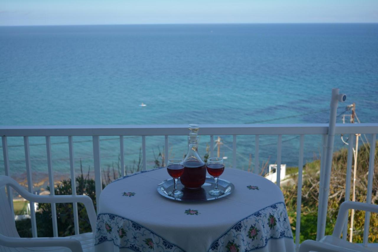 Fiore Rooms Akrotiri  Dış mekan fotoğraf